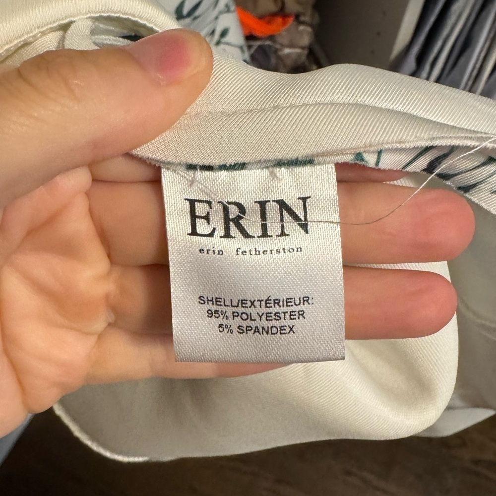 Erin by Erin Featherstone- White Neoprene Sleeveless Floral Mini Dress - Picture 3 of 6